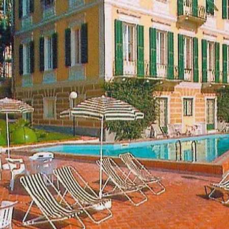Vila In Near Watersports